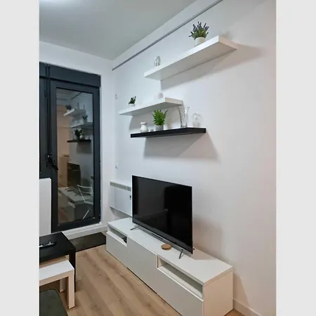 Apartment Twinart 2 Adjacent Recent Hosting Up To 8 Guests For Work And Living